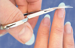 how to cut nails with scissors